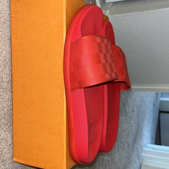 Louis Vuitton, size 6, Red - Picture 3 of 5